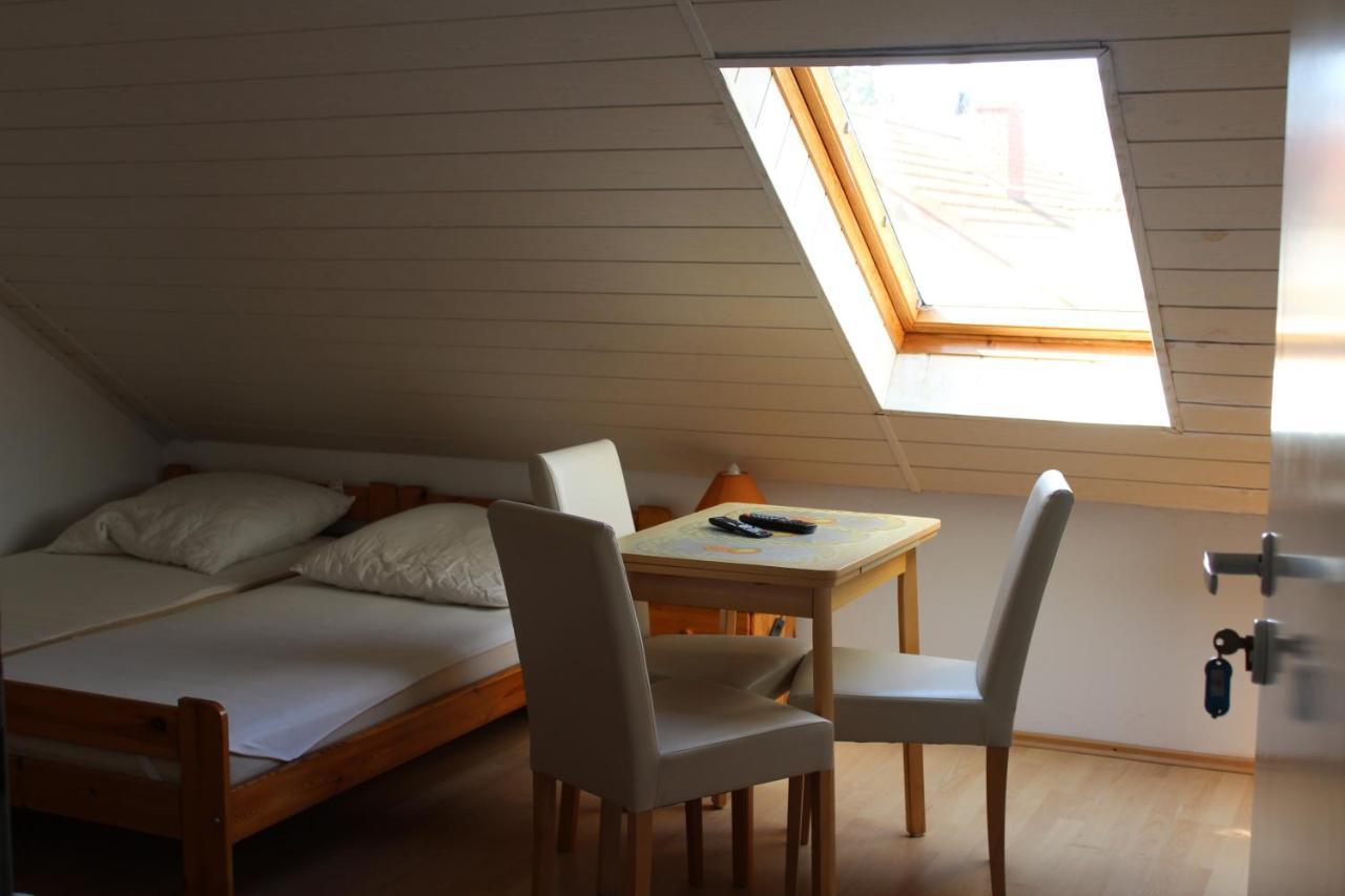 Dom Pod Sosnami Bed and Breakfast Mielno  Exteriör bild