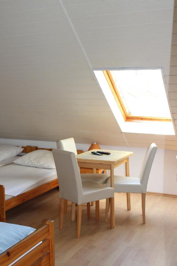 Dom Pod Sosnami Bed and Breakfast Mielno  Exteriör bild