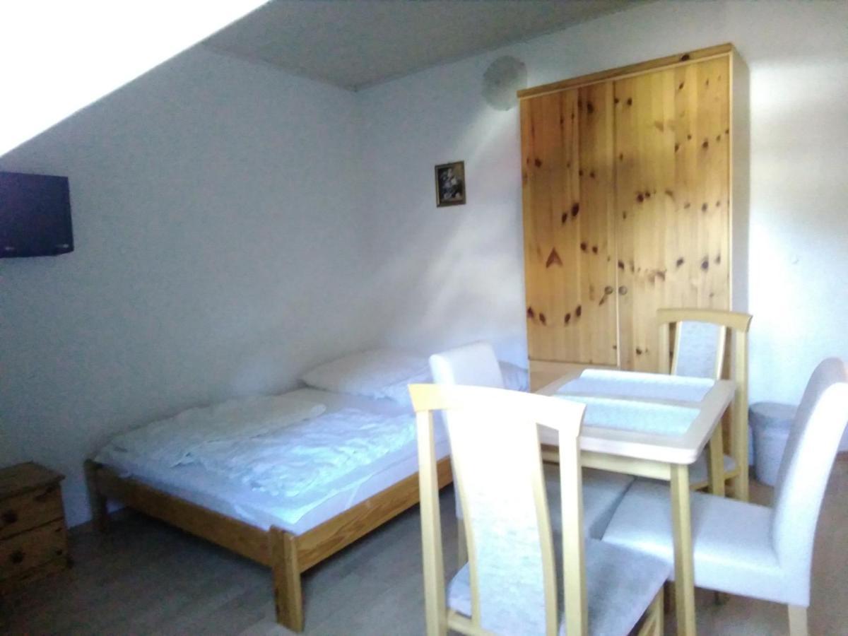 Dom Pod Sosnami Bed and Breakfast Mielno  Exteriör bild